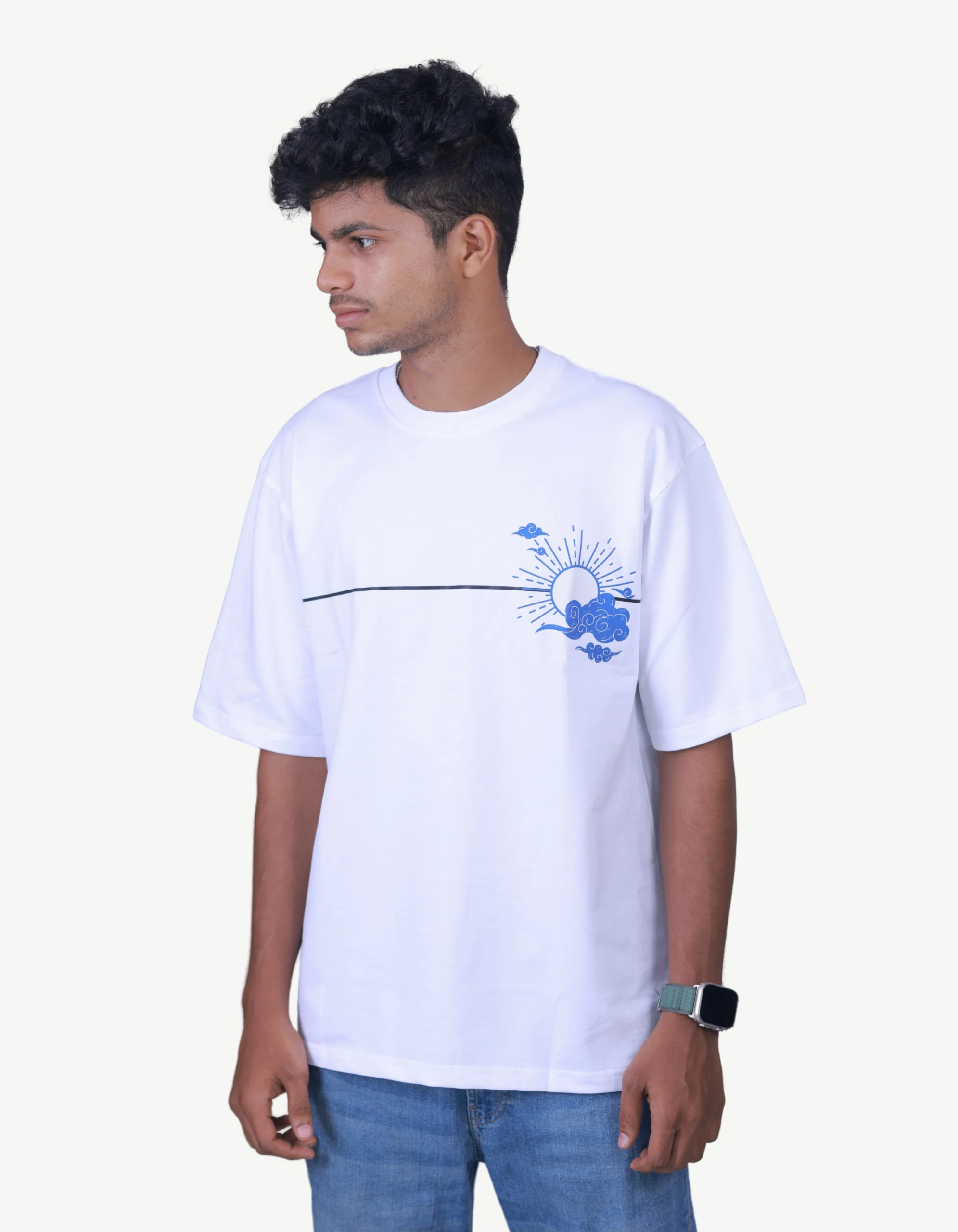 LOOSE FIT PRINTED WHITE TEE