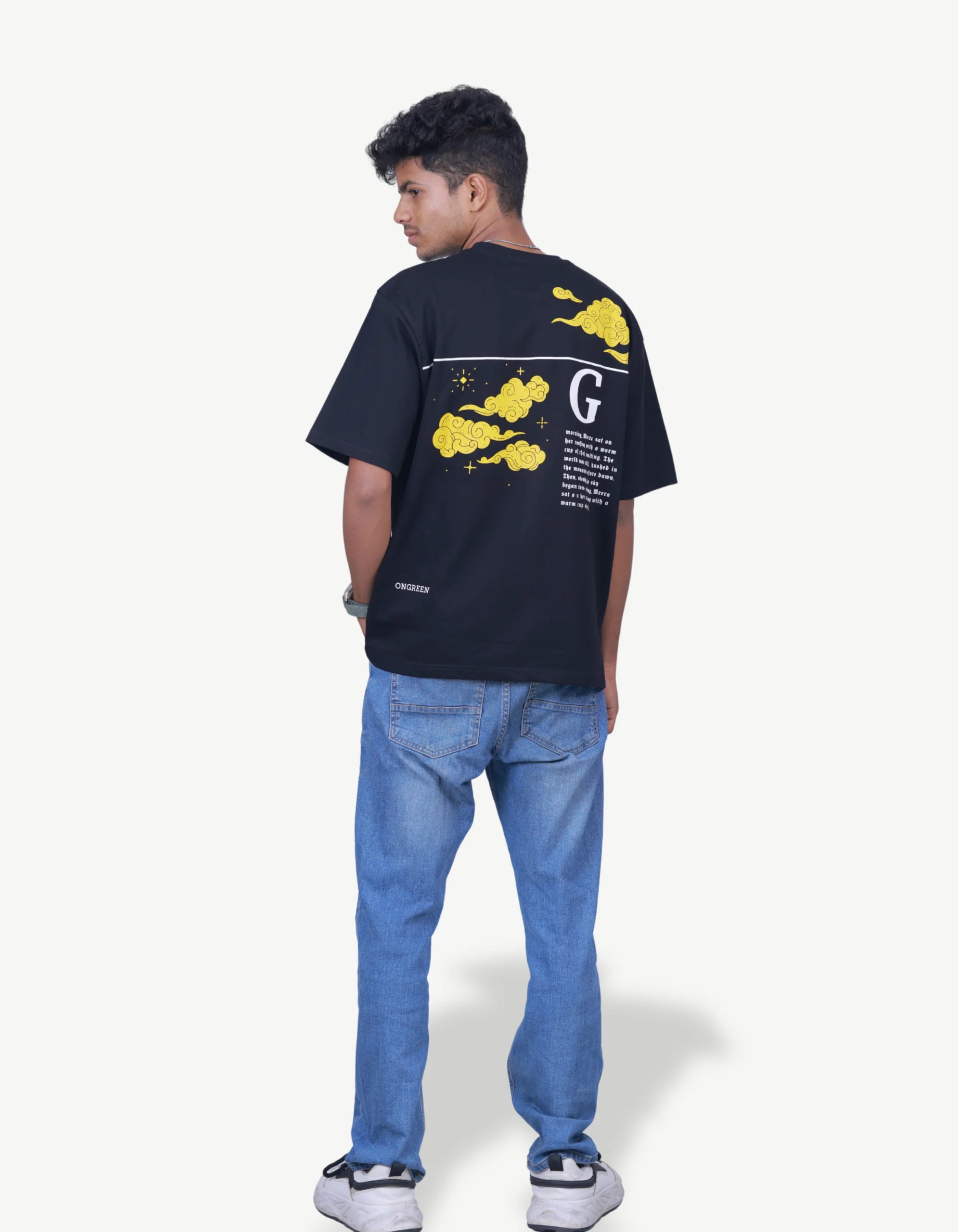 6 LOOSE FIT PRINTED BLACK TEE